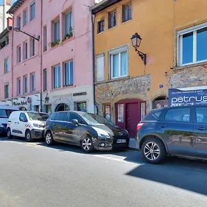 Cosy, Confortable Et Idealement Situe Appartement Lyon