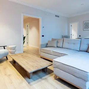 U-nique Balmes Ii , Barcelona Hiszpania